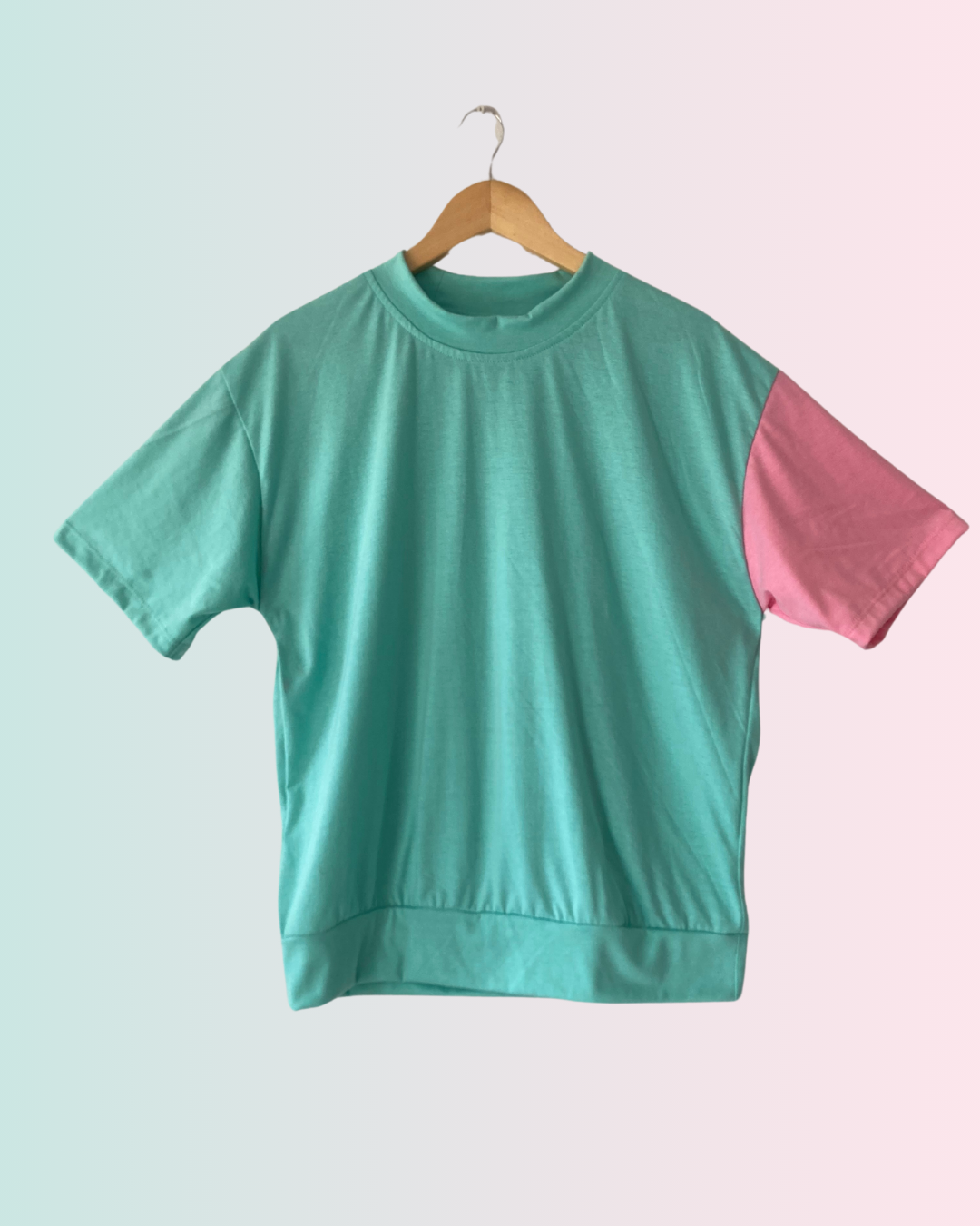 Dual Tone Oversize Tee/ Camiseta oversize de dos tonos - Imagen 4